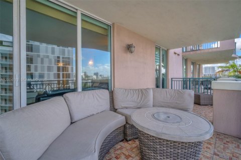 Copropriété à vendre à Sunny Isles Beach, Floride: 3 chambres, 134.43 m2 № 2068192 - photo 13