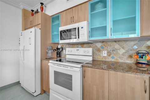 Copropriété à vendre à Sunny Isles Beach, Floride: 3 chambres, 134.43 m2 № 2068192 - photo 9