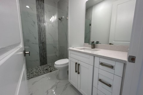 Снять в аренду виллу или дом в Лихай-Эйкерс, Флорида 3 спальни, № 1957951 - фото 13