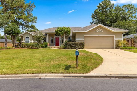 Casa en venta en Ocala, Florida, 3 dormitorios, 207.92 m2 № 1389042 - foto 1