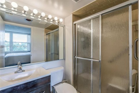 Condominio en venta en Margate, Florida, 2 dormitorios, 92.9 m2 № 2072564 - foto 14
