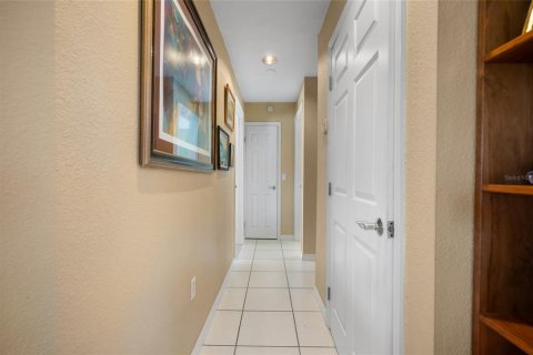 House in Englewood, Florida 3 bedrooms, 130.43 sq.m. № 2092211 - photo 18