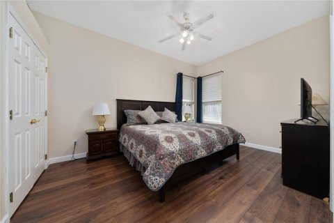 House in Orlando, Florida 4 bedrooms, 264.4 sq.m. № 1654821 - photo 24