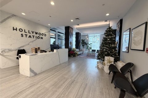 Copropriété à vendre à Hollywood, Floride: 2 chambres, 111.95 m2 № 1998123 - photo 17