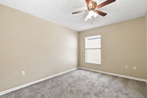 Villa ou maison à louer à Sanford, Floride: 4 chambres, 130.62 m2 № 2389449 - photo 11