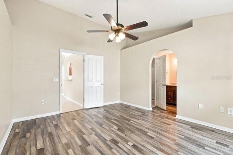 Villa ou maison à louer à Sanford, Floride: 4 chambres, 130.62 m2 № 2389449 - photo 9