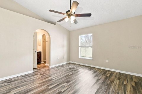 Villa ou maison à louer à Sanford, Floride: 4 chambres, 130.62 m2 № 2389449 - photo 8