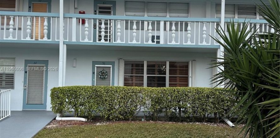 Condo in Deerfield Beach, Florida, 1 bedroom  № 2081166