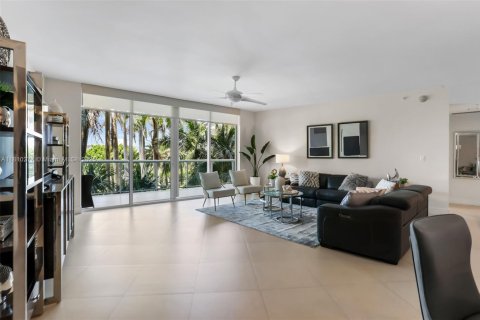 Copropriété à vendre à Pompano Beach, Floride: 2 chambres, 168.62 m2 № 1756242 - photo 11