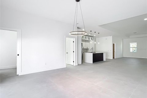 Villa ou maison à louer à Rotonda, Floride: 5 chambres, 239.69 m2 № 2402841 - photo 23