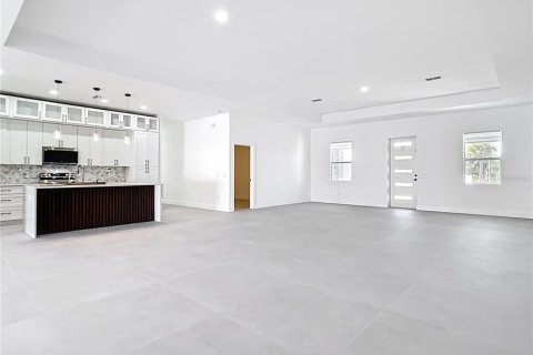 Villa ou maison à louer à Rotonda, Floride: 5 chambres, 239.69 m2 № 2402841 - photo 25