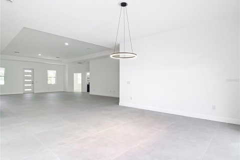 Villa ou maison à louer à Rotonda, Floride: 5 chambres, 239.69 m2 № 2402841 - photo 22