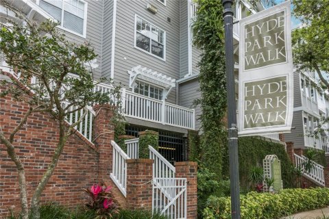 Copropriété à louer à Tampa, Floride: 1 chambre, 81.75 m2 № 1866349 - photo 2