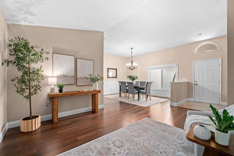 Villa ou maison à vendre à Valrico, Floride: 4 chambres, 245.63 m2 № 2395709 - photo 3