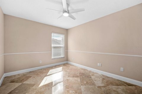 Villa ou maison à vendre à Valrico, Floride: 4 chambres, 245.63 m2 № 2395709 - photo 28