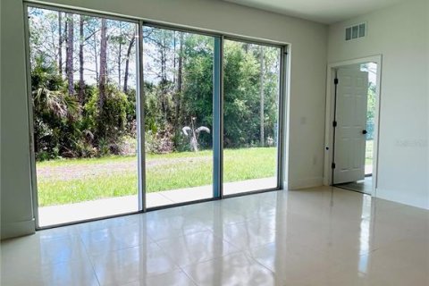 House in Palm Bay, Florida 3 bedrooms, 182.83 sq.m. № 2215868 - photo 9