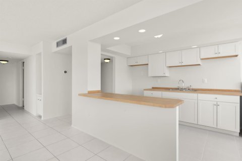Купить кондоминиум в Авентура, Флорида 3 комнаты, 149.11м2, № 2086105 - фото 7