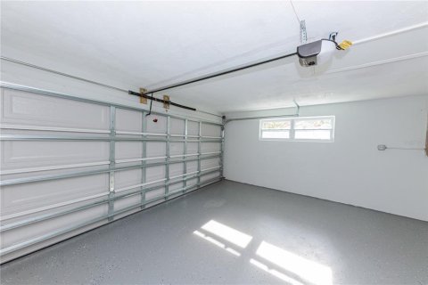 House in Clearwater, Florida 3 bedrooms, 163.51 sq.m. № 2303237 - photo 27