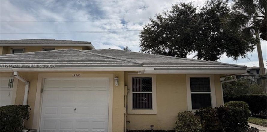 Touwnhouse à Palm Beach Gardens, Floride 3 chambres, 125.14 m2 № 2395254