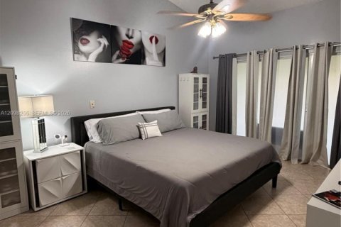 Touwnhouse à vendre à Palm Beach Gardens, Floride: 3 chambres, 125.14 m2 № 2395254 - photo 8
