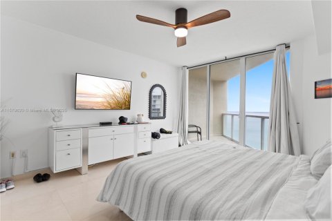 Copropriété à louer à Sunny Isles Beach, Floride: 2 chambres, 117.61 m2 № 1860799 - photo 23