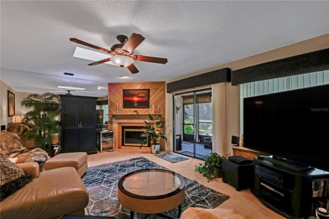 Touwnhouse à vendre à Orlando, Floride: 2 chambres, 124.77 m2 № 2322417 - photo 9