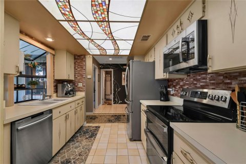 Touwnhouse à vendre à Orlando, Floride: 2 chambres, 124.77 m2 № 2322417 - photo 5