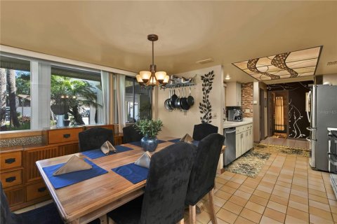 Touwnhouse à vendre à Orlando, Floride: 2 chambres, 124.77 m2 № 2322417 - photo 6