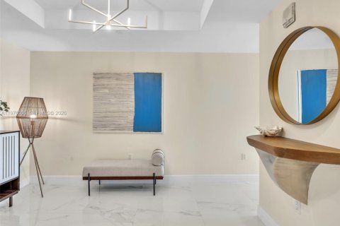 Купить кондоминиум в Бей-Харбор-Айлендс, Флорида 4 спальни, 179.21м2, № 2041494 - фото 4