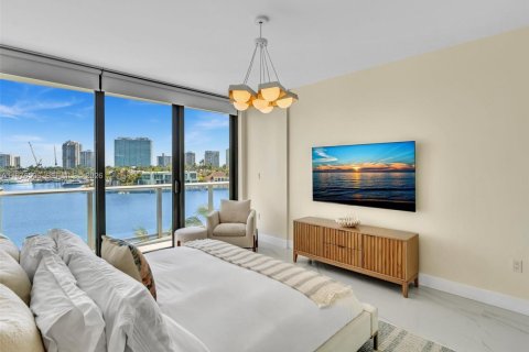 Купить кондоминиум в Бей-Харбор-Айлендс, Флорида 4 спальни, 179.21м2, № 2041494 - фото 20