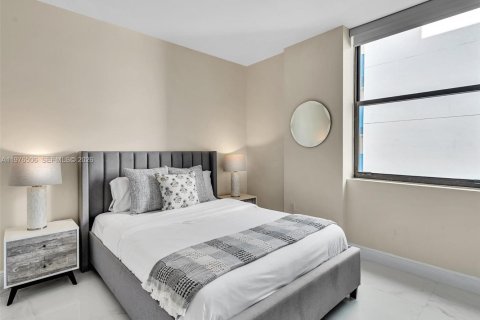 Купить кондоминиум в Бей-Харбор-Айлендс, Флорида 4 спальни, 179.21м2, № 2041494 - фото 23