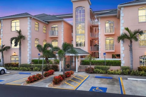 Copropriété à vendre à Venice, Floride: 3 chambres, 129.97 m2 № 1811009 - photo 1