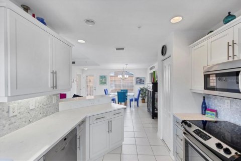 Copropriété à vendre à Venice, Floride: 3 chambres, 129.97 m2 № 1811009 - photo 14