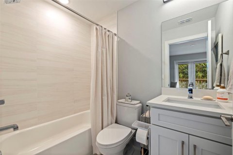 Touwnhouse à vendre à Tampa, Floride: 3 chambres, 197.97 m2 № 2142314 - photo 14