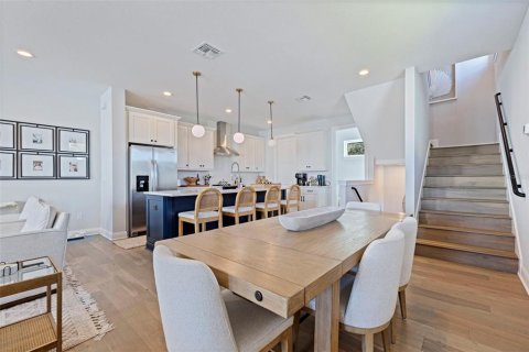Touwnhouse à vendre à Tampa, Floride: 3 chambres, 197.97 m2 № 2142314 - photo 8