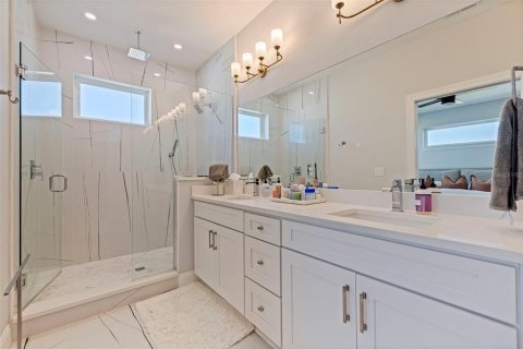 Touwnhouse à vendre à Tampa, Floride: 3 chambres, 197.97 m2 № 2142314 - photo 24