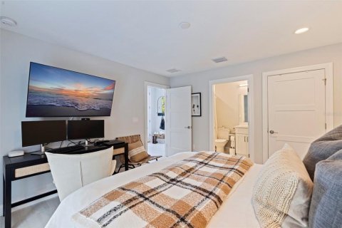 Touwnhouse à vendre à Tampa, Floride: 3 chambres, 197.97 m2 № 2142314 - photo 11