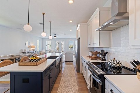 Touwnhouse à vendre à Tampa, Floride: 3 chambres, 197.97 m2 № 2142314 - photo 5