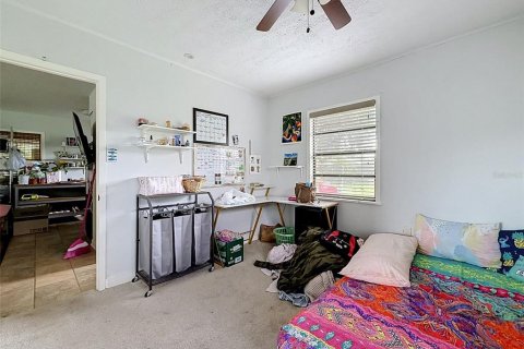 House in Pinellas Park, Florida 2 bedrooms, 62.43 sq.m. № 2236881 - photo 23