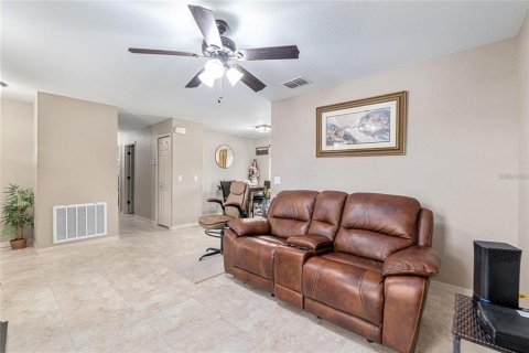 House in Ocala, Florida 3 bedrooms, 100.98 sq.m. № 1808859 - photo 11