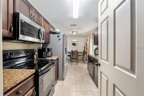 House in Ocala, Florida 3 bedrooms, 100.98 sq.m. № 1808859 - photo 18