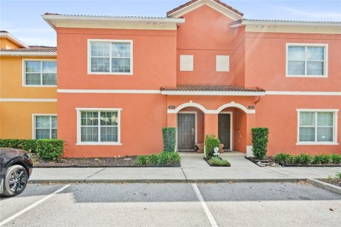 Touwnhouse à vendre à Kissimmee, Floride: 4 chambres, 176.7 m2 № 2424227 - photo 3