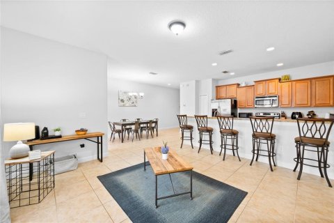 Touwnhouse à vendre à Kissimmee, Floride: 4 chambres, 176.7 m2 № 2424227 - photo 16