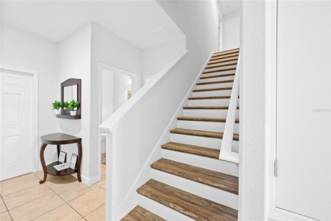 Touwnhouse à vendre à Kissimmee, Floride: 4 chambres, 176.7 m2 № 2424227 - photo 22