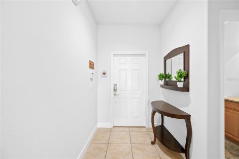 Touwnhouse à vendre à Kissimmee, Floride: 4 chambres, 176.7 m2 № 2424227 - photo 9
