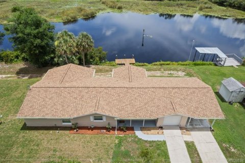 House in Hernando, Florida 4 bedrooms, 151.62 sq.m. № 1866390 - photo 2