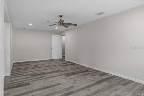 House in Hernando, Florida 4 bedrooms, 151.62 sq.m. № 1866390 - photo 28