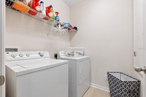 Townhouse in Orlando, Florida 3 bedrooms, 163.04 sq.m. № 1724629 - photo 21