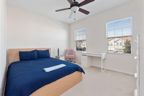 Townhouse in Orlando, Florida 3 bedrooms, 163.04 sq.m. № 1724629 - photo 13