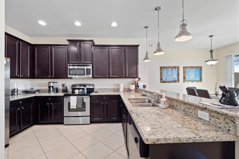 Townhouse in Orlando, Florida 3 bedrooms, 163.04 sq.m. № 1724629 - photo 4